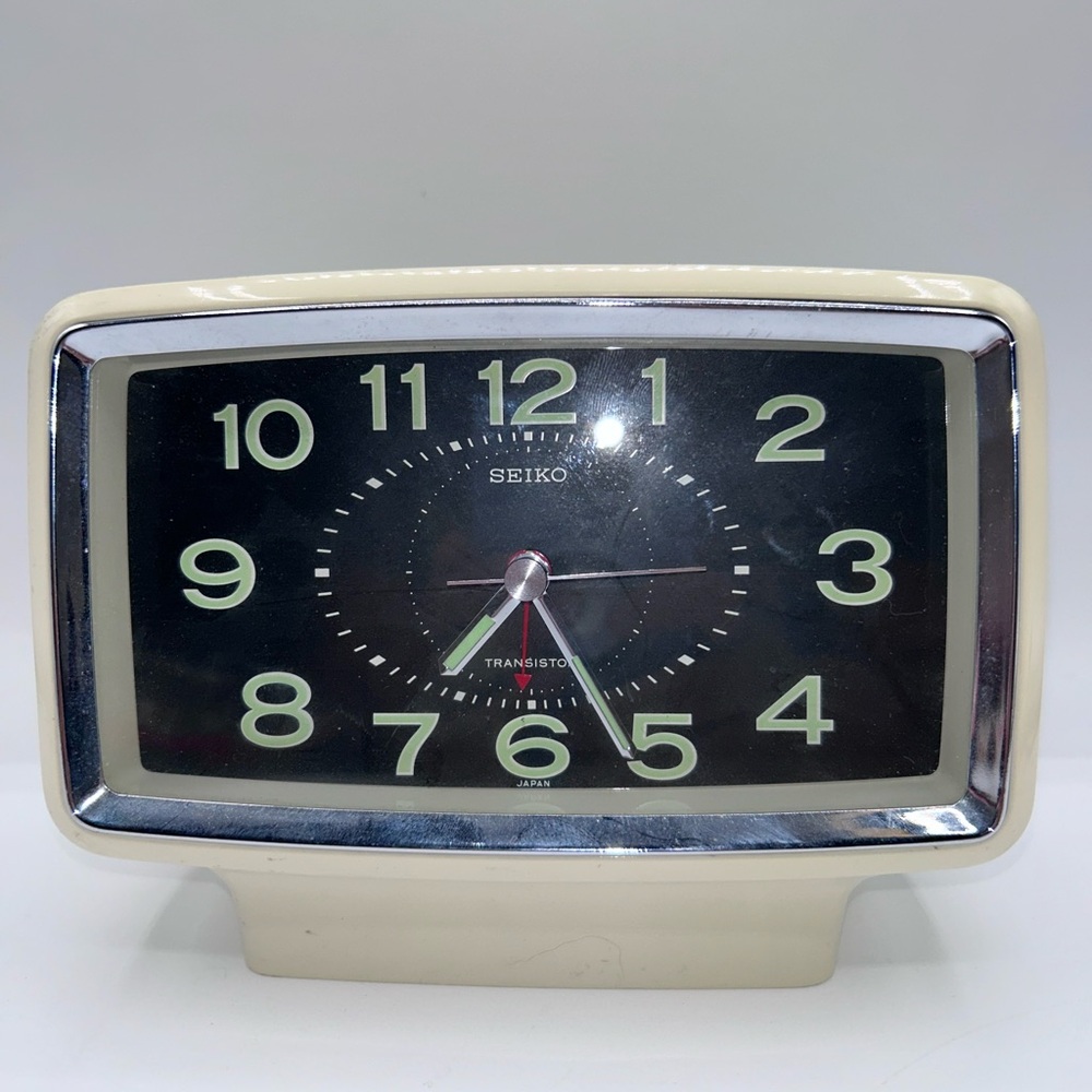 Vintage Seiko Retro Alarm Clock